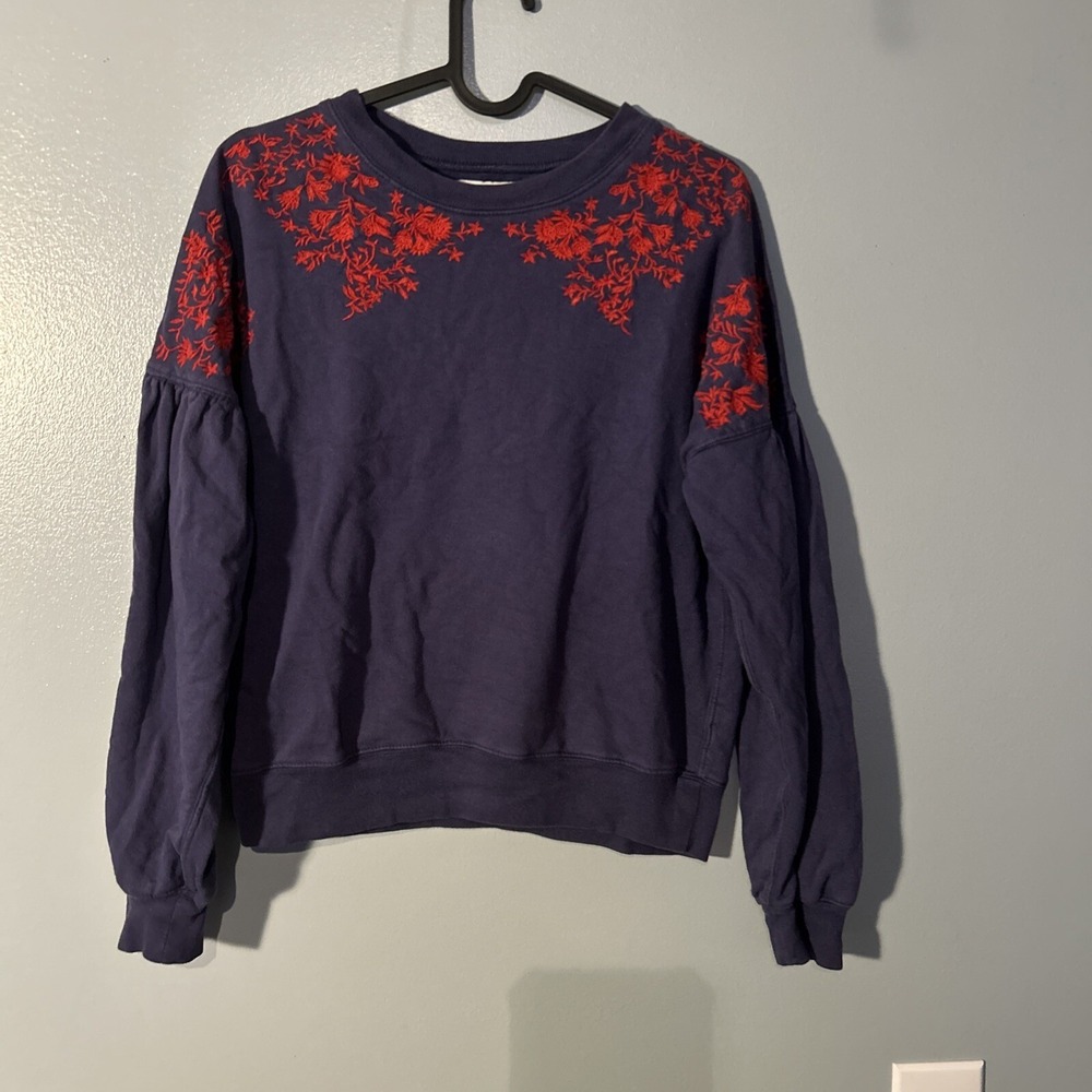 Urban Outfitters Sweatshirt Womens XS Blue with Red Embroidery Long Sleeve
